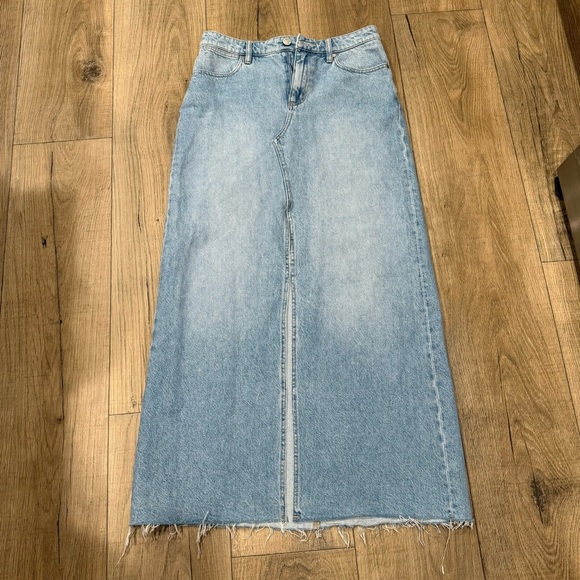 Wrangler Women's Blue Denim Repair Maxi Skirt size 8 - Picture 1 of 4